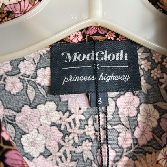 ModCloth x Princess Highway Floral Harvest Blouse - Picture 6 of 6